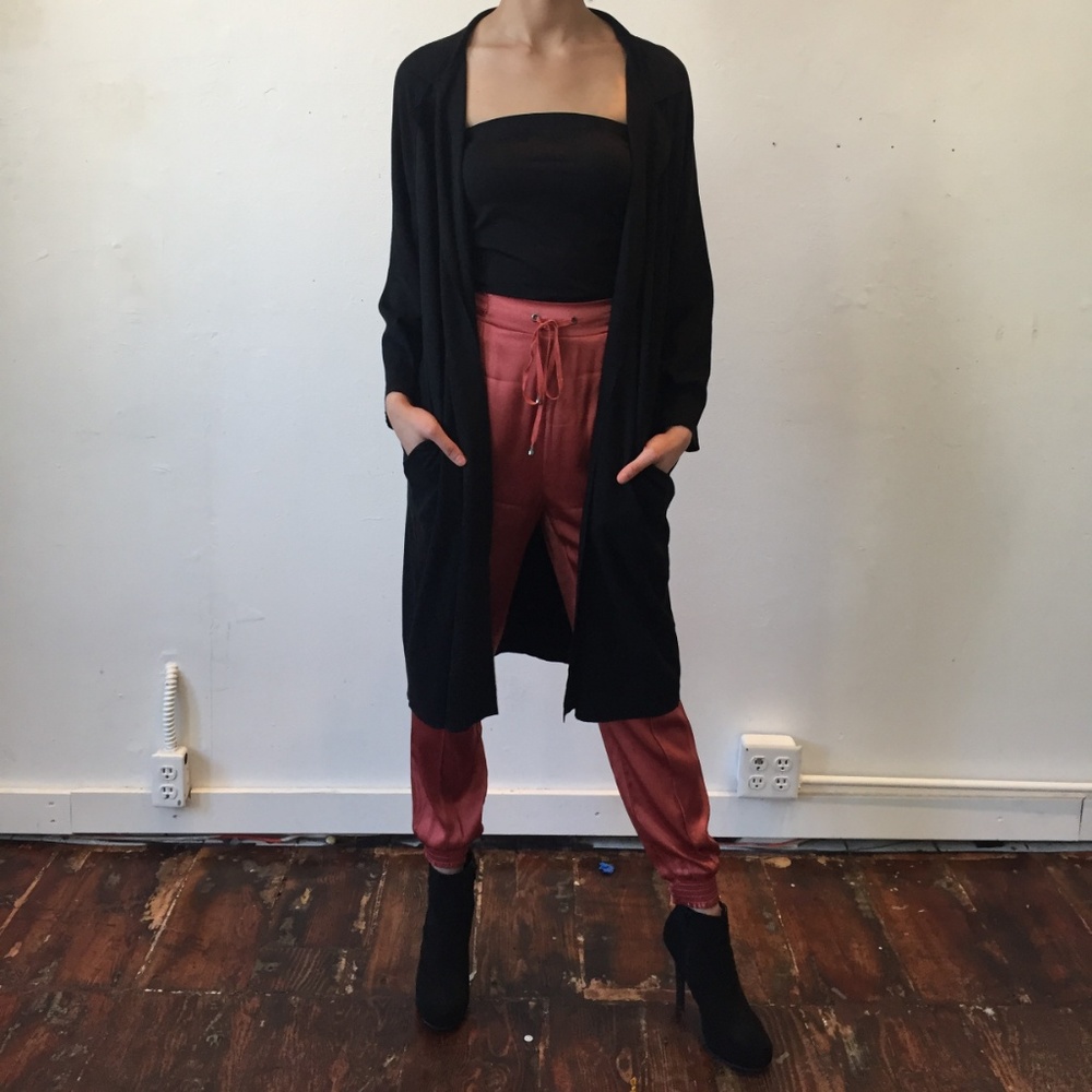 LAST ONE! Longline Collared Suede-like Cardigan - Picture 3 of 8
